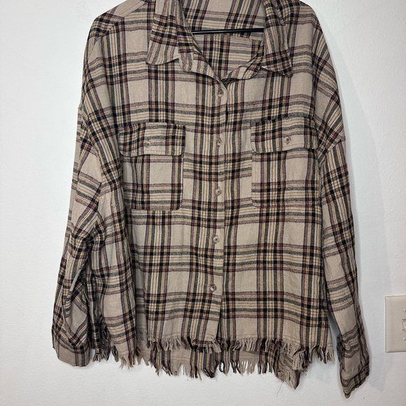 Andthewhy Tops - Plaid Button Down Shirt with Fringed Hem